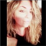 Laureata in lingue e letterature straniere impartisce lezioni in lingua inglese e aiuto compiti per scuole elementari, medie e superiori